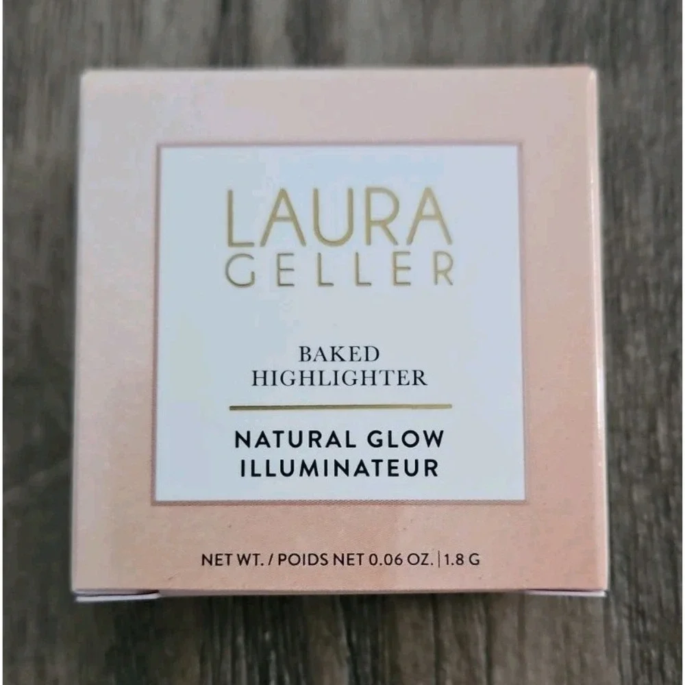 Laura Geller Baked Highlighter Natural Glow FRENCH VANILLA 0.06oz